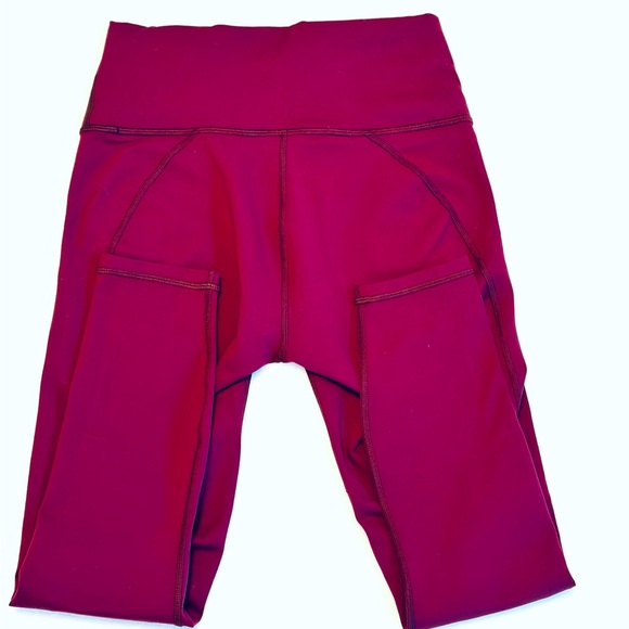 🌼Fabletics Define Powerhold High-waisted 7/8 Legging, Size Small, Merlot (NWT) - Picture 3 of 6